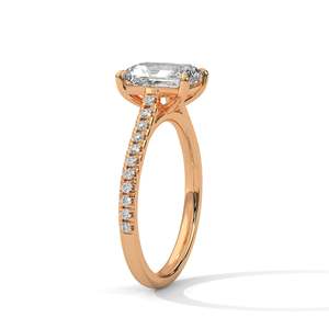 Bague de fiançailles solitaire en diamant de laboratoire taille émeraude 2 carats avec bande pavée en or jaune/rose/blanc 14K/18K/10K – Élégante et cultivée en laboratoire - Product Image 4