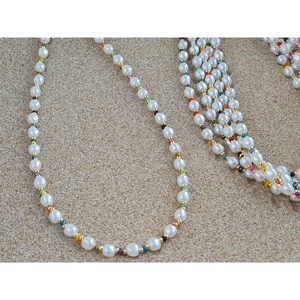 Elegant Pearl <b>Beaded</b> <b>Necklaces</b> with Colorful Accents for Stylish Resale Collections in Fashion - Product Image 1