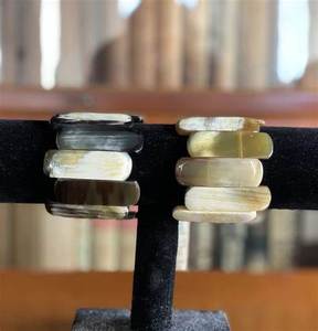 Pulsera elástica de cuerno de búfalo hecha a mano, brazalete pulido ecológico Natural, joyería elástica de estilo Tribal para hombres y mujeres - Product Image 4