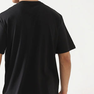 T-shirt en coton surdimensionné pour homme Streetwear graphique personnalisé | Fabriqué par les fabricants de vêtements | Highletic | T-shirts à logo personnalisé - Product Image 6