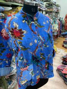 <b>Women's</b> Reversible <b>Velvet</b> Quilted <b>Jacket</b> Coat Breathable Cotton Filled Indian Style - Product Image 3