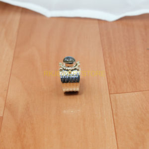 Bague large en argent sterling 925 et laiton martelé, avec un design de bordure en corde, en labradorite naturelle, faite à la main - Product Image 4