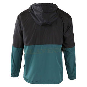 Chaqueta cortavientos con capucha cómoda al mejor precio teñida con patrón de letras para el invierno en oferta - Product Image 2