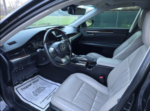 GOOD 2017 ES 350 avec moteur 6 cylindres automatique 4 roues motrices Direction à droite et à gauche Sièges en cuir-an - Product Image 2