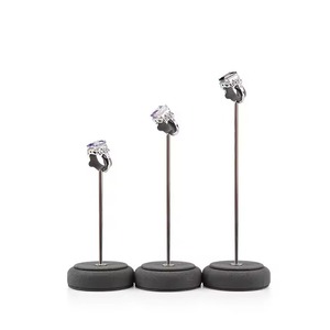 Élégant porte-bijoux noir parfait pour exposer des colliers, des bracelets et des boucles d'oreilles, idéal pour la décoration intérieure et l'affichage en magasin - Product Image 5