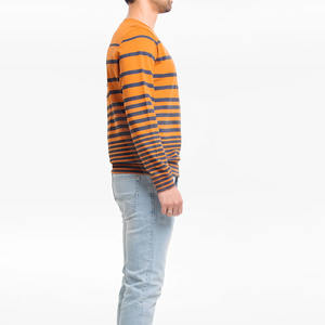 สเวตเชิ้ตผ้านุ่มใส่สบายสำหรับผู้ชายผ้าฝ้าย100% โลโก้ได้ตามต้องการสำหรับฤดูหนาว - Product Image 4