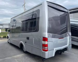 Autocaravanas Usadas Regency RV Ultra Brougham 25UL Más Vendidas, para 4-6 Pasajeros, EURO 5, Una Habitación, Interiores Espaciosos, Listas para Usar - Product Image 3