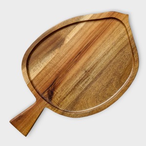 Tabla de quesos de madera con forma de pez para servir queso y pizza Plato de aperitivos de madera maciza del mejor productor - Product Image 3