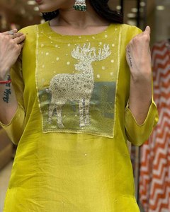 Kashmiri Design HIGH Quality Fully Stitch Custom Comfort Designer <b>Kurti</b> at Affordable Price for Adult Special - Product Image 4