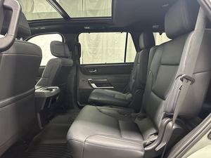 USADO EN BUEN ESTADO Y A UN PRECIO ASEQUIBLE, SEQUOIA PLATINUM 2025, SUV HÍBRIDO DE LUJO 4WD, MOTOR V6 DE 3.4L, TRANSMISIÓN AUTOMÁTICA - Product Image 4