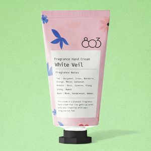 Crema de Manos con Aroma a Madera de Terciopelo y Ácido Hialurónico, Envase Coreano en Tubo para Mujer - Product Image 3