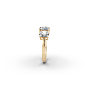 Grande bague à trois pierres en diamant de culture - Product Image 3