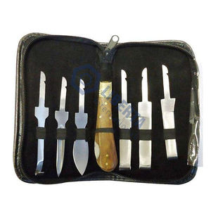 Professional Economy Horse Farrier Hoof Knife Set Veterinary Equipment <b>Pouch</b>-Packed Horse Farrier Hoof Trimmer Tool Kit - Product Image 3