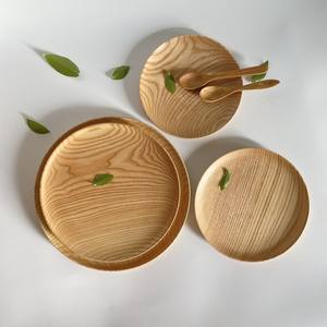 Plato de comida de madera maciza cena plato de madera hecho a mano Platos y platos naturales personalización aceptar - Product Image 2