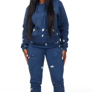 Ensemble de survêtements de jogging 2 pièces pour femmes élégantes Sweats à capuche zippés avec logo personnalisé et survêtement à col à capuche à motif solide - Product Image 2