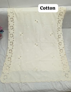Dupatta de Algodón con Bordado, Patrón 3D, Tejido Ecológico, 240 Gramos, Largo Midi, Corte Holgado, Verano - Product Image 3