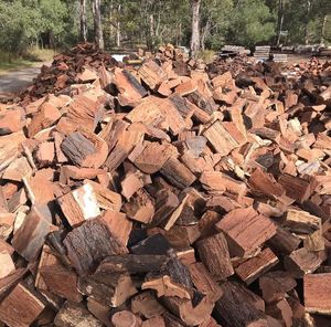 Affordable Oak and Mangrove Kiln Dried Firewood <b>Split</b> Firewood Logs for Grill Barbecue Campfire - Product Image 5