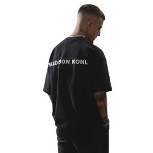 Core T-Shirt surdimensionné noir 300 GSM coton mi-poids Jersey coupe décontractée Boxy épaule tombante col côtelé luxe Streetwear - Product Image 5