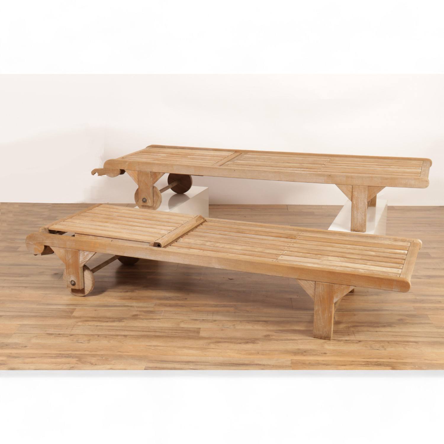 ไม้สักยังไม่เสร็จ AB-ไม่มีเบาะ