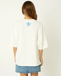 Camiseta Gráfica Extra Grande de Limoncello para Mujer, de Primera Calidad, Ajuste Holgado, Tejido de Punto Estampado, para Ocasiones de Invierno, Personalizable, 100% Algodón - Product Image 2