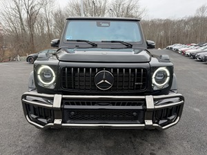 รถยนต์ SUV ระดับหรูหราสมรรถนะสูง ปี 2023 รุ่น G63 AMG 4MATIC มือสอง - Product Image 2