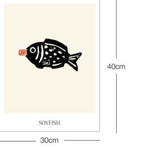Impresión Artística Minimalista de Pescado de Soya, Diseño de Naturaleza Muerta en Papel - Product Image 2