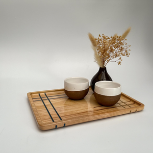 Plateau en résine et bois époxy personnalisable de haute qualité, écologique, fait à la main, plateau de service moderne pour les collations, le thé, le café et la décoration - Product Image 4