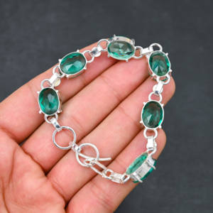 Pulsera Unisex de Lujo con Apatita Verde Creada en Laboratorio, Plata de Ley, Corte Ovalado de 10x14 mm, 5 Piedras, Ajustable de 7 a 8 Pulgadas, Elegante y Hecha a Mano - Product Image 3