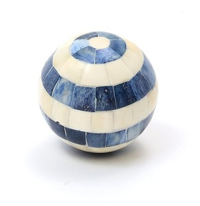 Indian Love Home : Ensemble de vaisselle, sculptures et organisateurs décoratifs en bois et os naturel, avec accents en os, modèle disponible - Product Image 5