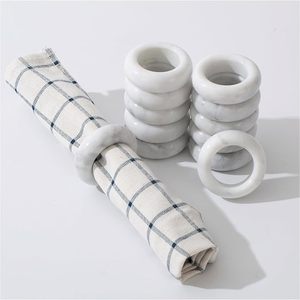 ห่วงรัดผ้าเช็ดปากหินอ่อนสีขาวแบบทันสมัยสำหรับตกแต่งโต๊ะอาหารในห้องครัววันหยุดคริสต์มาสและงานแต่งงานสำหรับโอกาสพิเศษ - Product Image 3