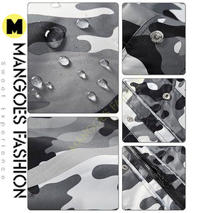 เสื้อกันฝนยาวมีสไตล์พร้อมสําเนียงสะท้อนแสงและฮู้ดที่ถอดออกได้แถบสะท้อนแสงลายพรางสีเทาขยับกันน้ําได้ - Product Image 4