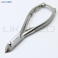 Coupe-ongles LIKAMED en acier inoxydable à lame courbée avec une large ouverture de mâchoire et une poignée verrouillable pour les ongles forts