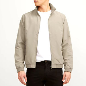 Chaqueta Bombe de invierno informal con cierre de cremallera Cuello alto de lona Servicio OEM Estilo acolchado - Product Image 1