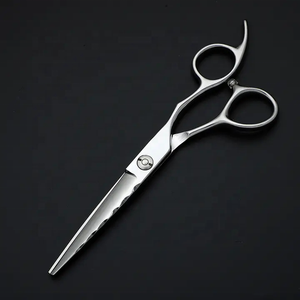 Vente en gros d'usine OEM professionnel Ensemble de ciseaux de coiffeur à impression noire 440c Ciseaux de coiffure - Product Image 2