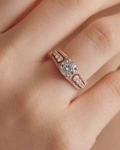 Luxueux IGI certifié bague de mariage en or rose trois rangées tige forme ronde laboratoire créé diamant bijoux fins fêtes en gros - Product Image 5