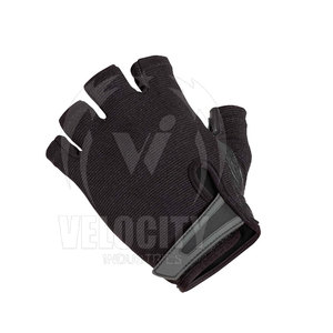 Guantes de fitness de medio dedo para hombre de alta calidad 2025 para uso en gimnasio, guantes de levantamiento de pesas en stock, precio al por mayor - Product Image 1