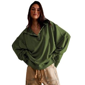 Sweat à capuche d'hiver en détresse fente latérale logo avant ample manches régulières éponge tissage inversé bouton pression sweat à capuche pour femme - Product Image 1