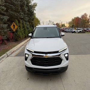 เชฟโรเลต เทรลเบลเซอร์ LT ปี 2025 สภาพดี ใช้งานน้อย - Product Image 1