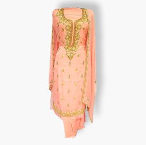 ชุดสูทแฟชั่นอินเดียปักด้วยมือจากนักออกแบบสมัยใหม่ทำจากผ้าไหมสำหรับงานปาร์ตี้สไตล์ดั้งเดิม - Product Image 2