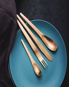 Ensemble de couverts finis en cuivre unique Couverts élégants en acier inoxydable pour salle à manger Cuisine Fête de mariage Ustensiles de vaisselle élégants - Product Image 1