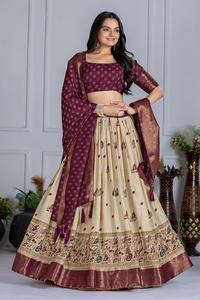 เสื้อเบลาส์ lehenga และแจ็คการ์ด Dupatta กับ Jari พิมพ์ลายพิเศษล่าสุด - Product Image 2