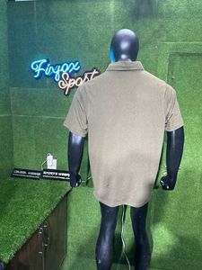 เสื้อยืดโปโลแขนยาวลำลองฤดูใบไม้ผลิสำหรับผู้ชายเสื้อโปโลถักลายเปิดไหล่ตกกระดุมสีขาว - Product Image 2