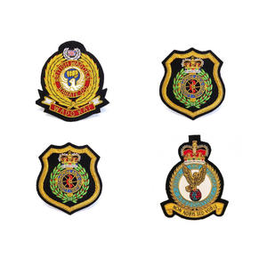 Insigne de blazer de poche spécial de qualité supérieure Badges de blazer en fil de lingot brodés à la main personnalisés - Product Image 1