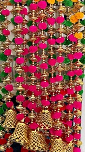 แพ็คสายแขวนปอมปอมปอม10เส้นหลากสีเหมาะสำหรับงานปาร์ตี้ในสวนแบบ Diwali mehndiid ฉากหลังงานแต่งงานกลางแจ้งของตกแต่งบ้าน - Product Image 5