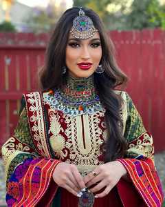 Robe afghane Kuchi de qualité supérieure, très vendue, pour femmes, tenue de mariage et de soirée avec décoration en dentelle, pas encore d'avis - Product Image 4