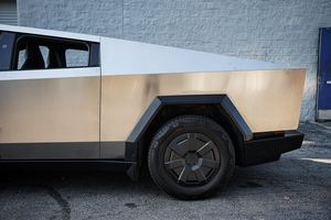 รถกระบะ CYBER-PICKUP ปี 2025 สภาพเหมือนใหม่ สะอาดมาก พร้อมระบบกันสะเทือนแบบปรับได้ ล้อแม็กซ์ และระบบ Android Auto - Product Image 6