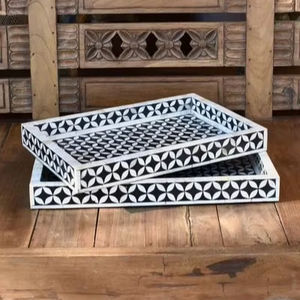 Plateau vadrouille en bois de qualité supérieure avec un beau travail de perles incrusté à la main utilisé comme plateau de service au chocolat et plateau de cadeau de luxe - Product Image 1