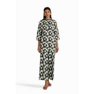 ชุดเซ็ตปักลายพิมพ์ลายครอสสลับ รุ่น IPST-44252 ชุดสองชิ้นแขนสามส่วน ไซส์ XS - Product Image 3