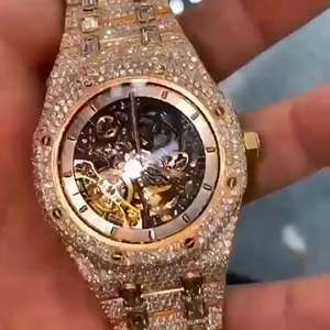 Montre de laboratoire en diamant VVS de la meilleure qualité Bijoux de mode Montre en diamant glacé - Product Image 6