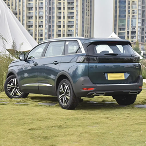 2023 Prix pas cher Vente en gros Peugeot 5008 Allure Pre Facelift Compact Crossover 5 portes 7 sièges SUV Nouveau véhicule fabriqué en Chine - Product Image 4